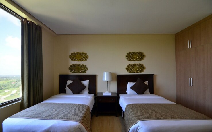 Imagen de la habitación del Hotel Crosswinds Resort Suites. Foto 12