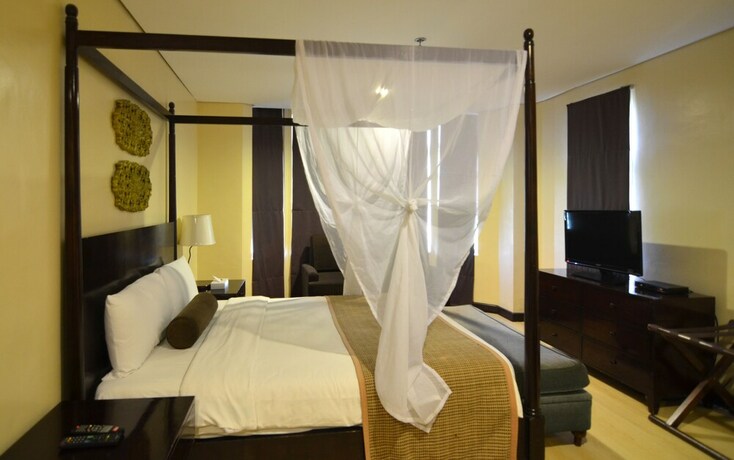 Imagen de la habitación del Hotel Crosswinds Resort Suites. Foto 17