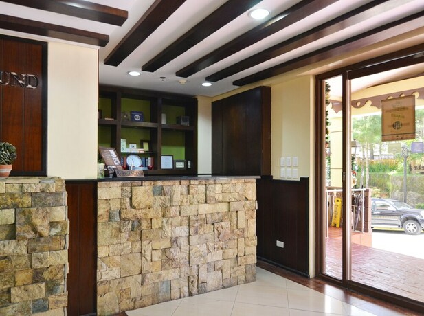 Imagen de los interiores del Hotel Crosswinds Resort Suites. Foto 34