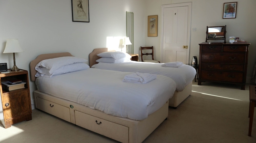 Imagen de la habitación del Hotel Crowcombe Court. Foto 2