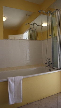 Imagen de la habitación del Hotel Crowcombe Court. Foto 19