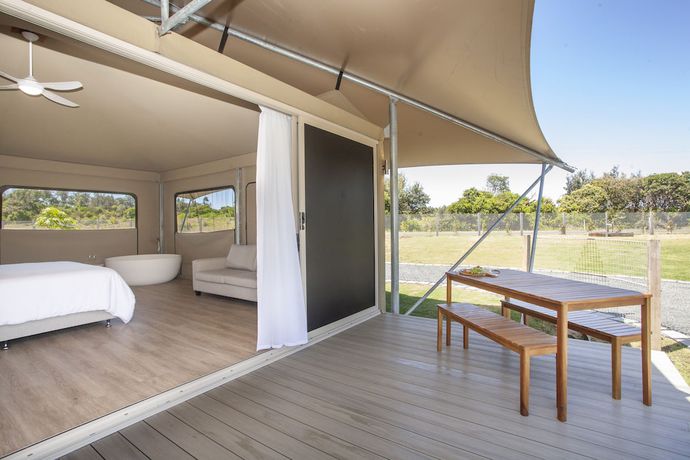 Imagen de la habitación del Hotel Crowdy Bay Eco Resort. Foto 3