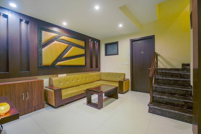 Imagen de los interiores del Hotel Crown, Amritsar. Foto 19