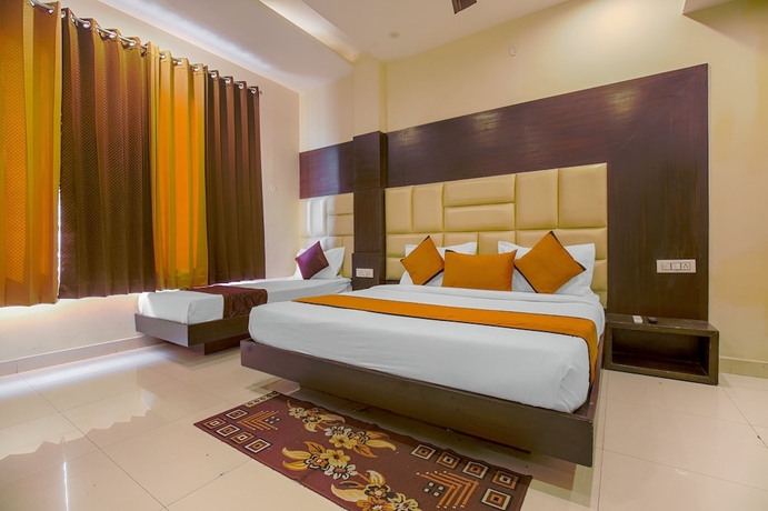 Imagen de la habitación del Hotel Crown, Amritsar. Foto 12