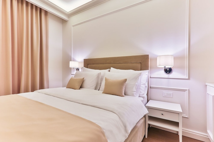 Imagen de la habitación del Hotel Crown, Budva. Foto 17