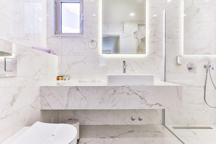 Imagen de la habitación del Hotel Crown, Budva. Foto 18