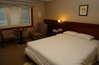 Imagen de la habitación del Hotel Crown Busan. Foto 3
