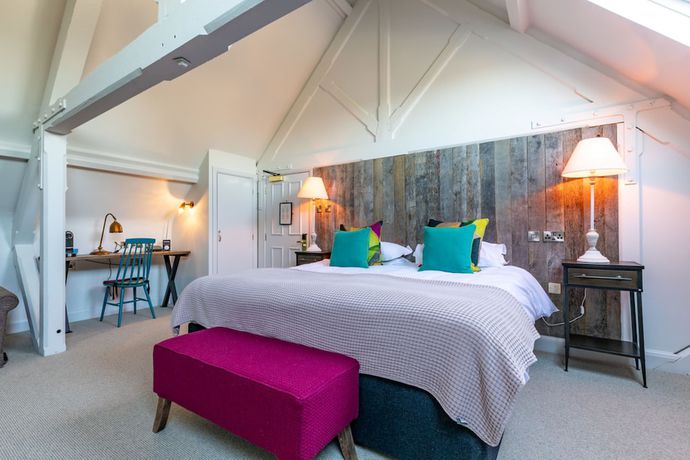 Imagen de la habitación del Hotel Crown, Chertsey. Foto 12