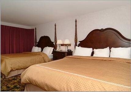 Imagen de la habitación del Hotel Crown Choice Inn & Suites Lakeview And Waterpark. Foto 7