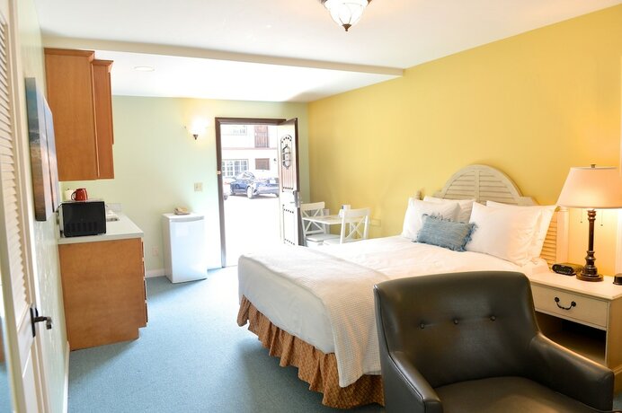 Imagen general del Hotel Crown City Inn. Foto 7