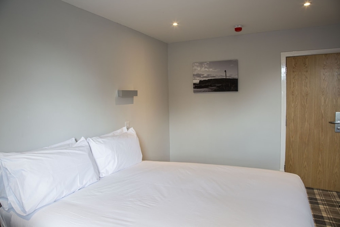 Imagen de la habitación del Hotel Crown Court. Foto 2