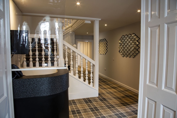 Imagen de los interiores del Hotel Crown Court. Foto 18