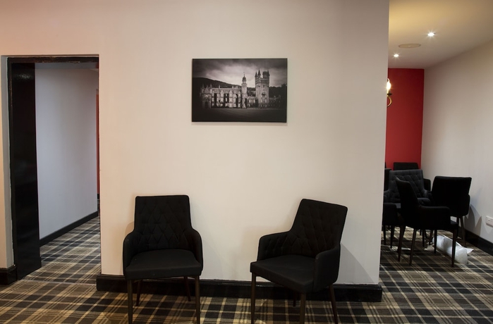 Imagen de los interiores del Hotel Crown Court. Foto 19