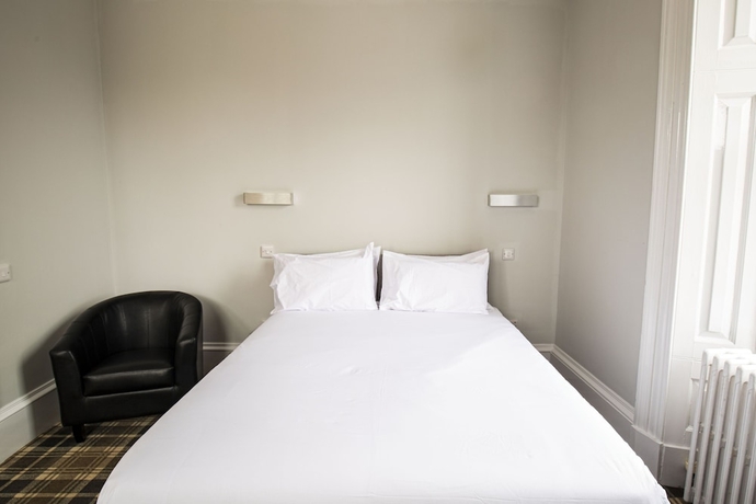 Imagen de la habitación del Hotel Crown Court. Foto 17