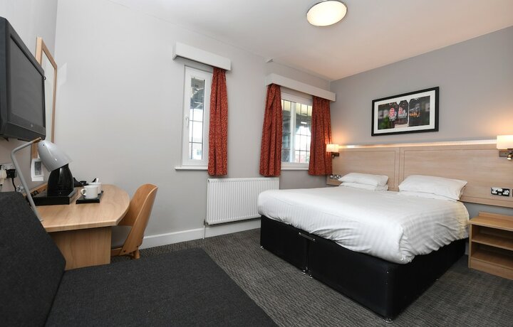 Imagen de la habitación del Hotel Crown, Droitwich by Marston\'s Inns. Foto 16