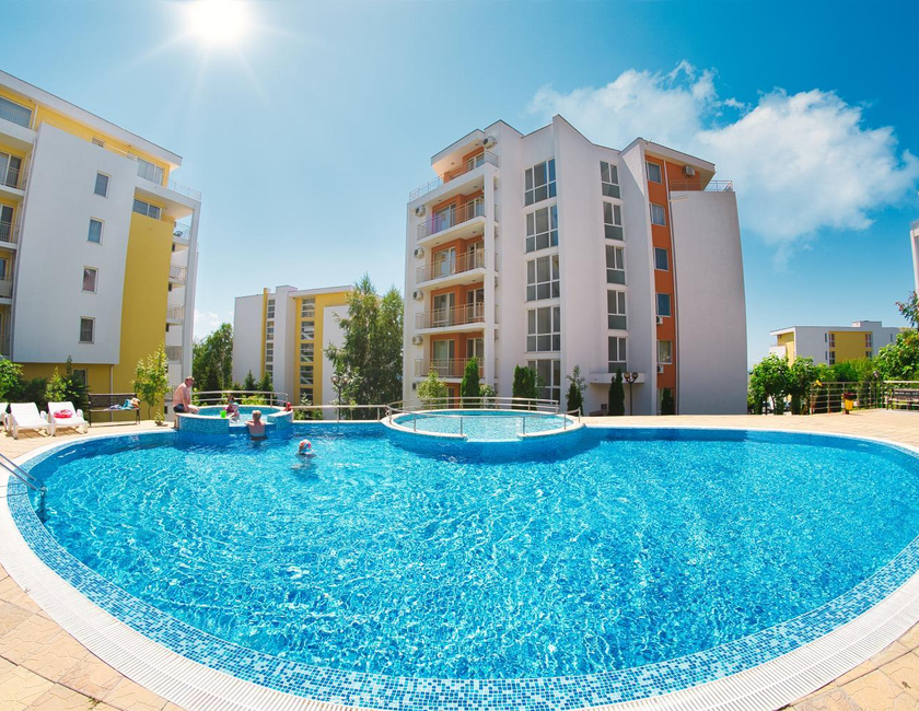 Imagen general del Hotel Crown Fort Club. Foto 18
