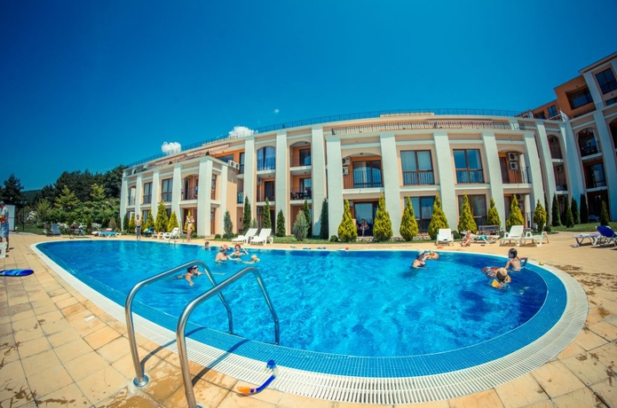 Imagen general del Hotel Crown Fort. Foto 3