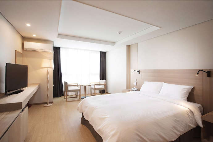 Imagen de la habitación del Hotel Crown Harbor Busan. Foto 12