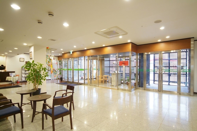 Imagen de los interiores del Hotel Crown Hills Himeji. Foto 17
