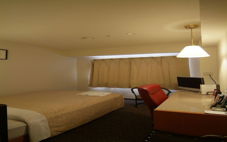 Imagen de la habitación del Hotel Crown Hills Himeji. Foto 15
