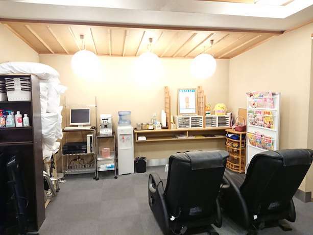 Imagen de los interiores del Hotel Crown Hills Imabari. Foto 17