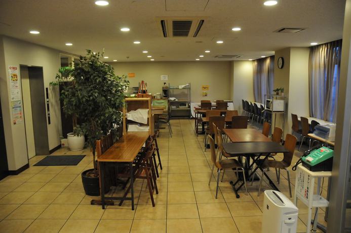 Imagen de los interiores del Hotel Crown Hills Katsuta. Foto 17