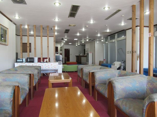 Imagen de los interiores del Hotel Crown Hills Kitami Annex. Foto 18