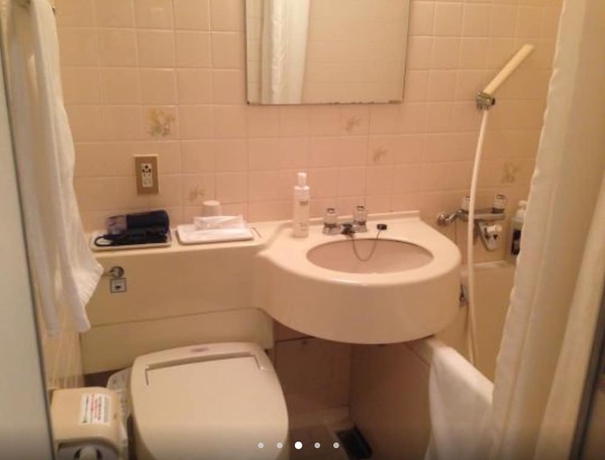 Imagen de la habitación del Hotel Crown Hills Kofu. Foto 12