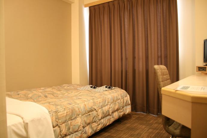 Imagen de la habitación del Hotel Crown Hills Kumamoto. Foto 13