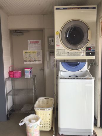 Imagen de los interiores del Hotel Crown Hills Nakamura. Foto 18