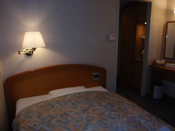 Imagen de la habitación del Hotel Crown Hills Okaya. Foto 14