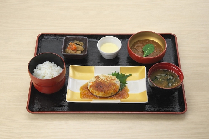 Imagen de la habitación del Hotel Crown Hills Toyohashi. Foto 10