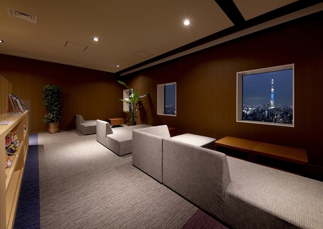 Imagen de los interiores del Hotel Crown Hills Ueno Premier. Foto 17