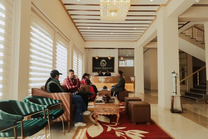 Imagen de los interiores del Hotel Crown Himalaya. Foto 13
