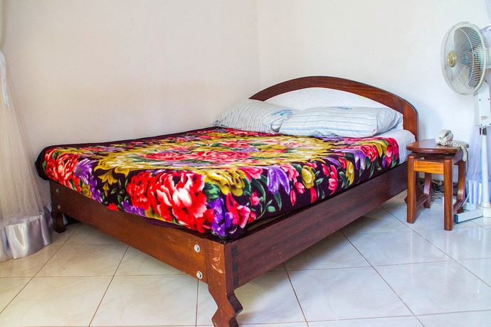 Imagen de la habitación del Hotel Crown Hoima. Foto 15