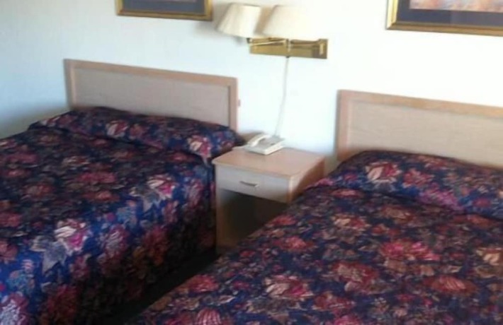 Imagen de la habitación del Hotel Crown Inn, Seattle. Foto 9