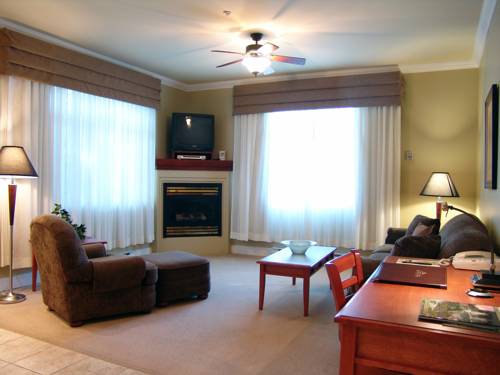 Imagen de la habitación del Hotel Crown Isle Resort and Golf Community. Foto 10