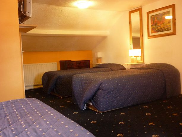 Imagen del bar/restaurante del Hotel Crown Lodge Guest House. Foto 4
