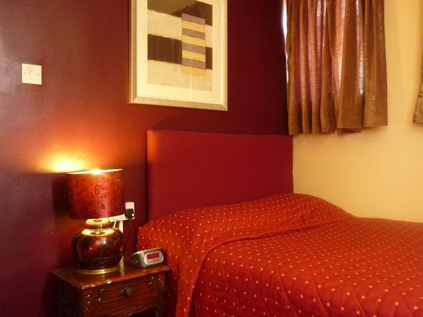 Imagen general del Hotel Crown Lodge Guest House. Foto 2