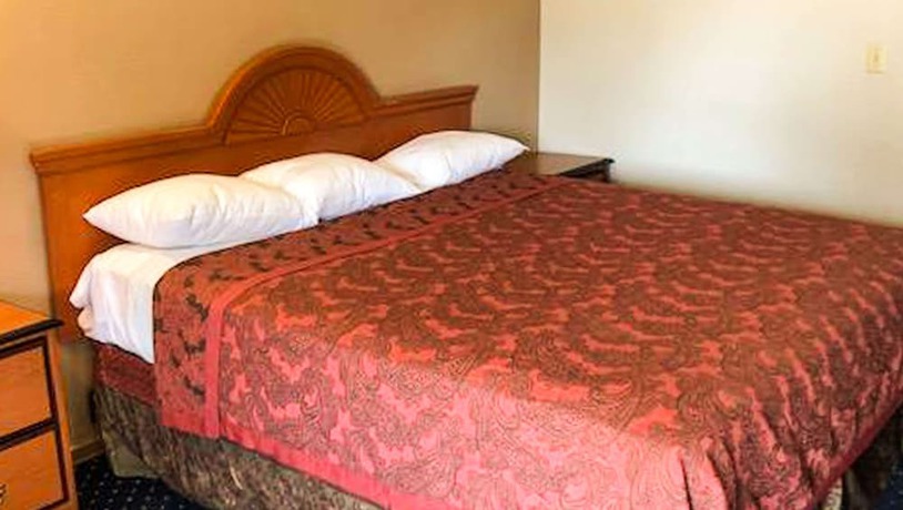 Imagen de la habitación del Hotel Crown Lodge Motel Oakland. Foto 3