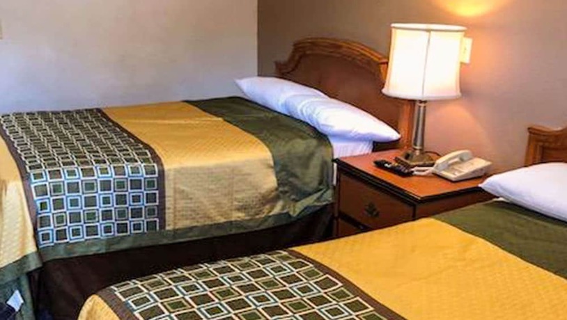 Imagen de la habitación del Hotel Crown Lodge Motel Oakland. Foto 8