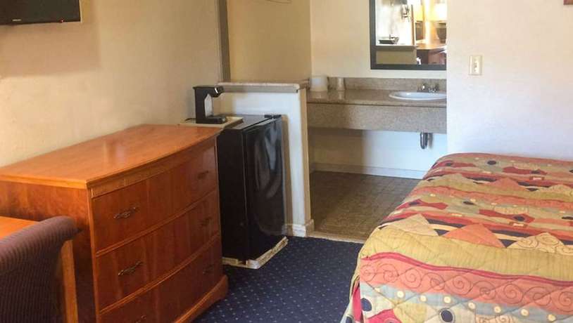 Imagen de la habitación del Hotel Crown Lodge Motel Oakland. Foto 18