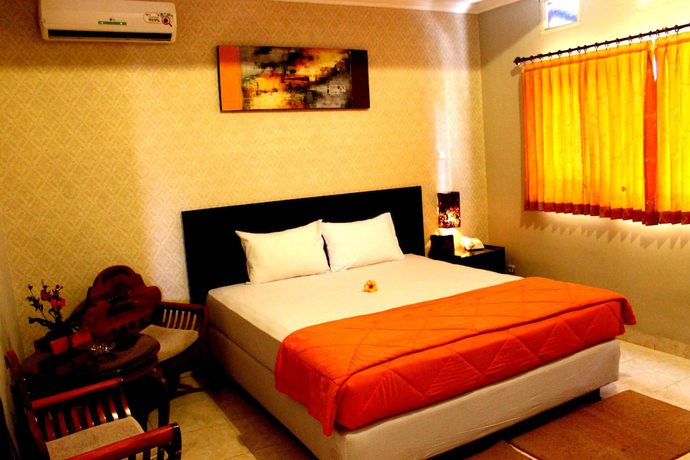 Imagen de la habitación del Hotel Crown, Mataram. Foto 8