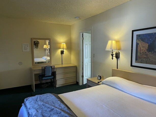 Imagen general del Hotel Crown Motel. Foto 2