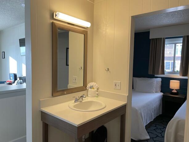 Imagen general del Hotel Crown Motel. Foto 9