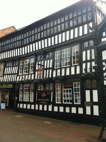 Imagen de los exteriores del Hotel Crown, Nantwich. Foto 16
