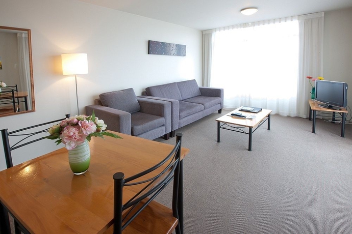 Imagen de los interiores del Hotel Crown On Cintra Lane. Foto 13