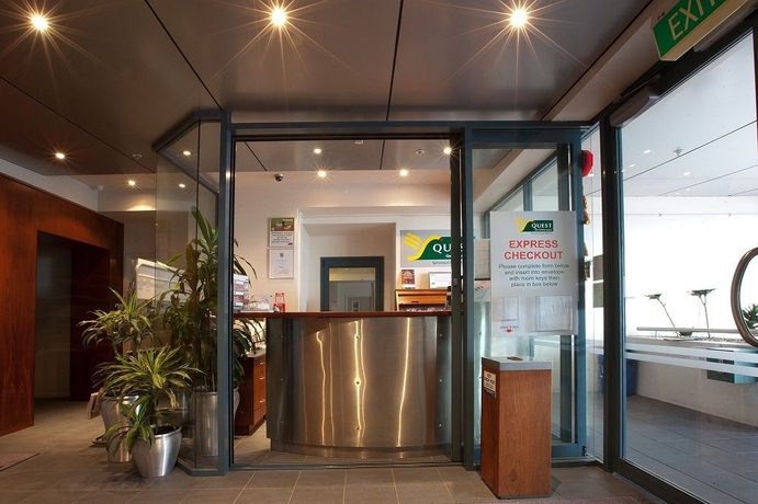 Imagen de los interiores del Hotel Crown On Cintra Lane. Foto 14