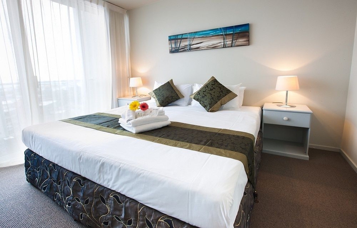 Imagen de la habitación del Hotel Crown On Cintra Lane. Foto 11