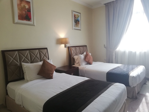 Imagen de la habitación del Hotel Crown Palace Ajman. Foto 5